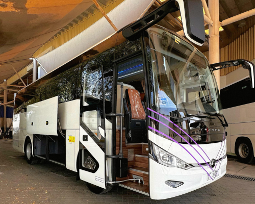 39 Seater Luxury Bus Rental Slide 4